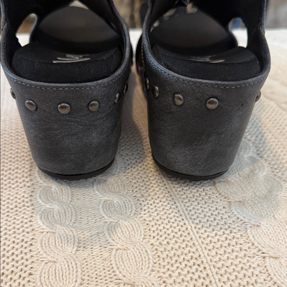 Very G Black Wedges with Multicolor Sole - Picture 4 of 6